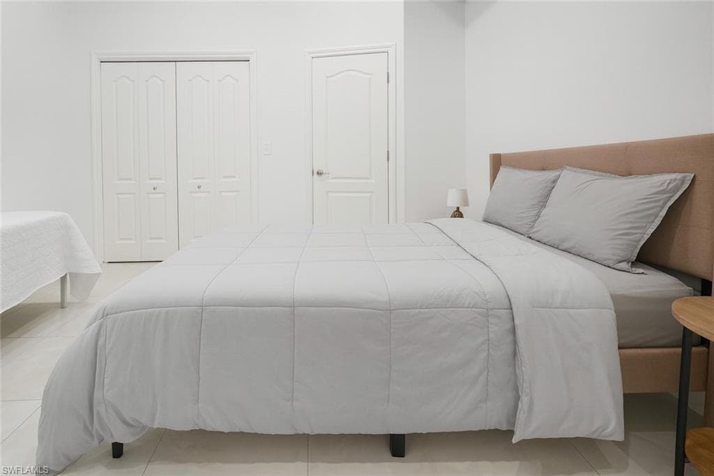 2019 29th Ter, Cape Coral, FL 33914-28
