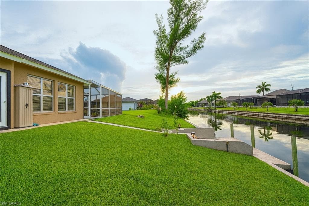 2019 29th Ter, Cape Coral, FL 33914-38