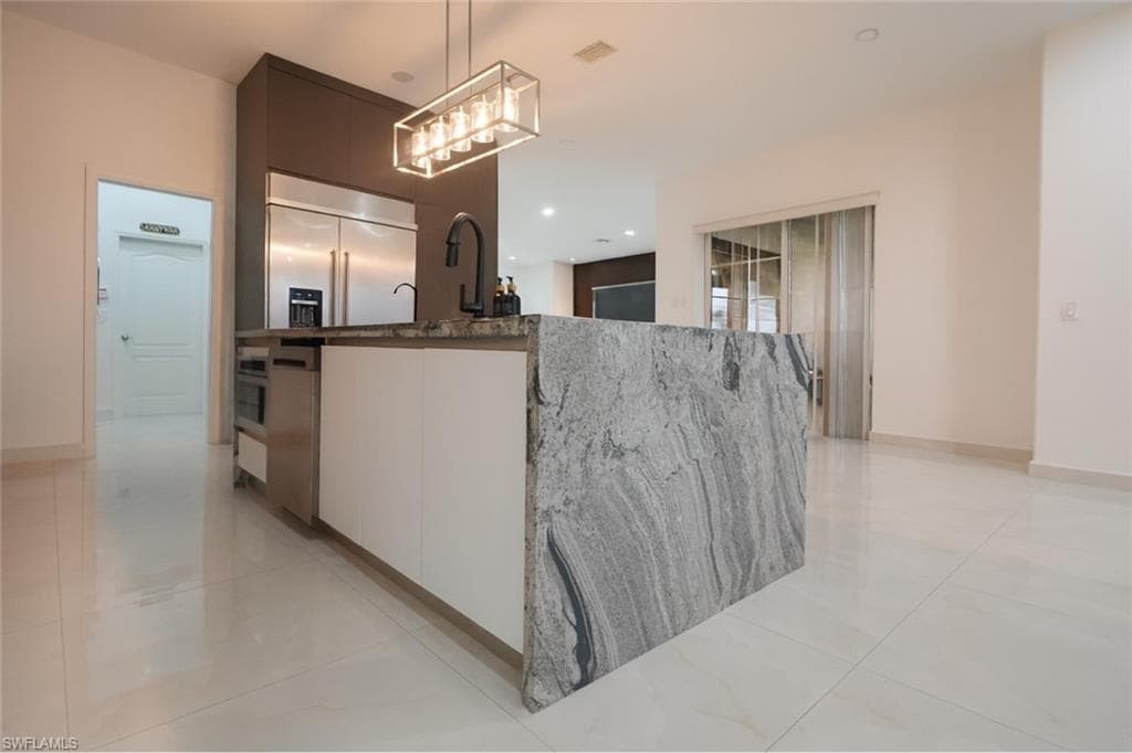 2019 29th Ter, Cape Coral, FL 33914-5