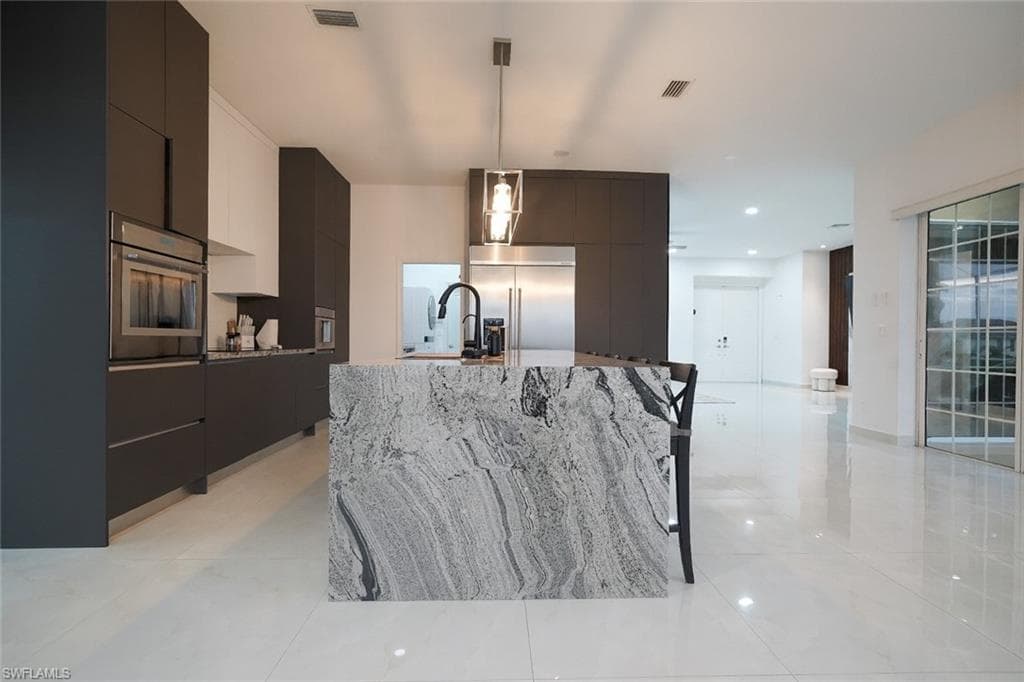 2019 29th Ter, Cape Coral, FL 33914-6