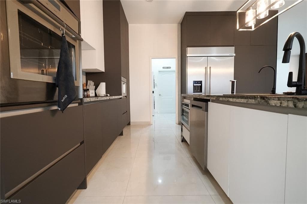 2019 29th Ter, Cape Coral, FL 33914-7