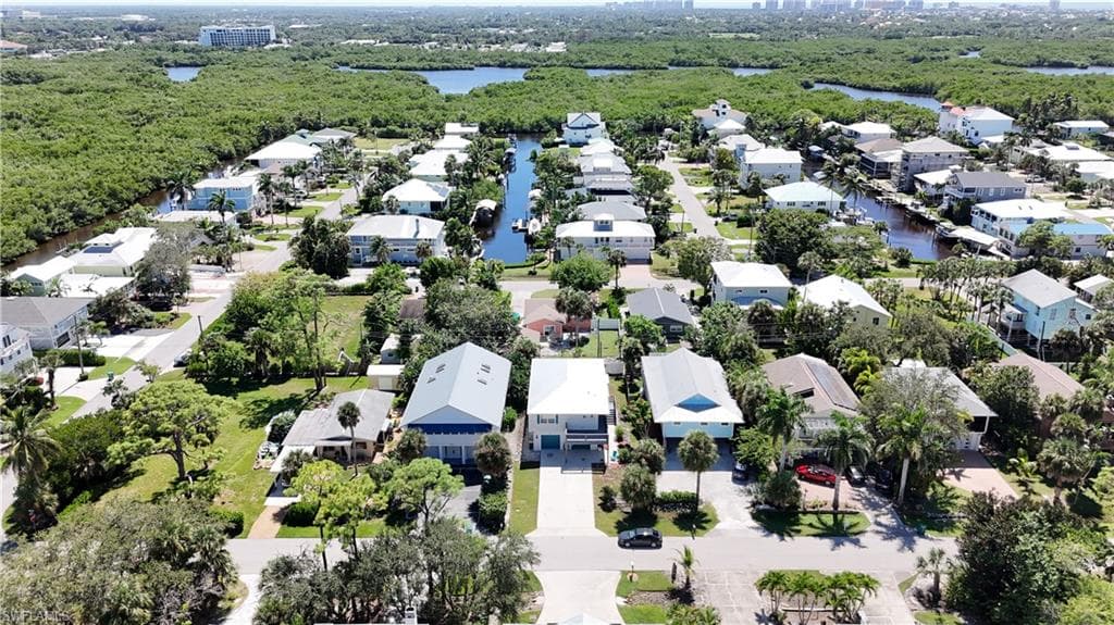 768 Park Ave, Naples, FL 34110-17