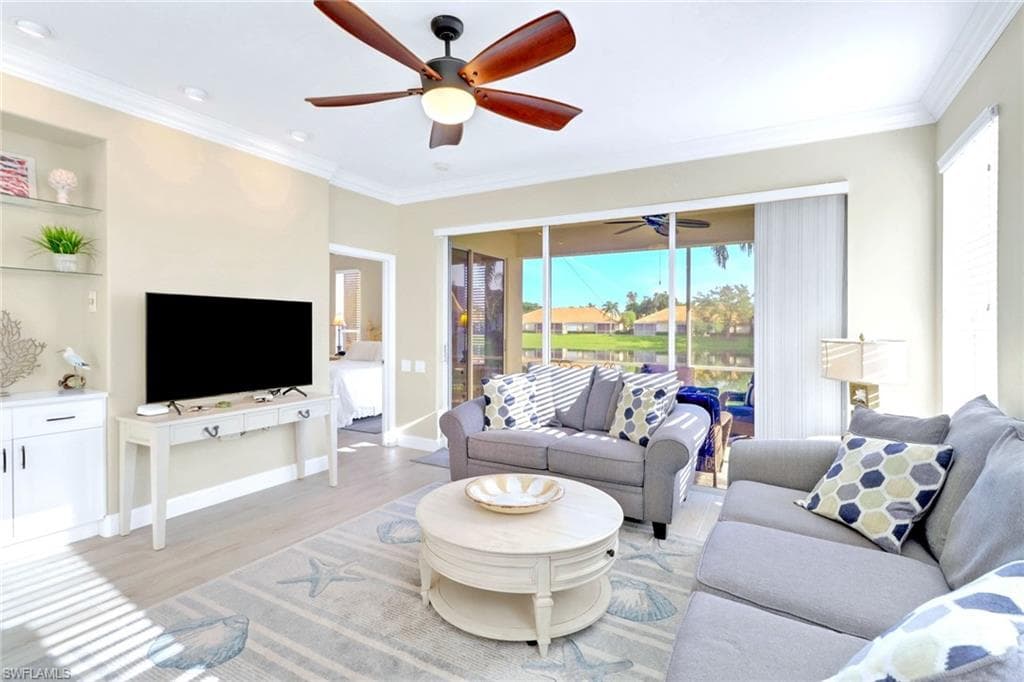 8760 Stockbridge Dr, Fort Myers, FL 33908-9