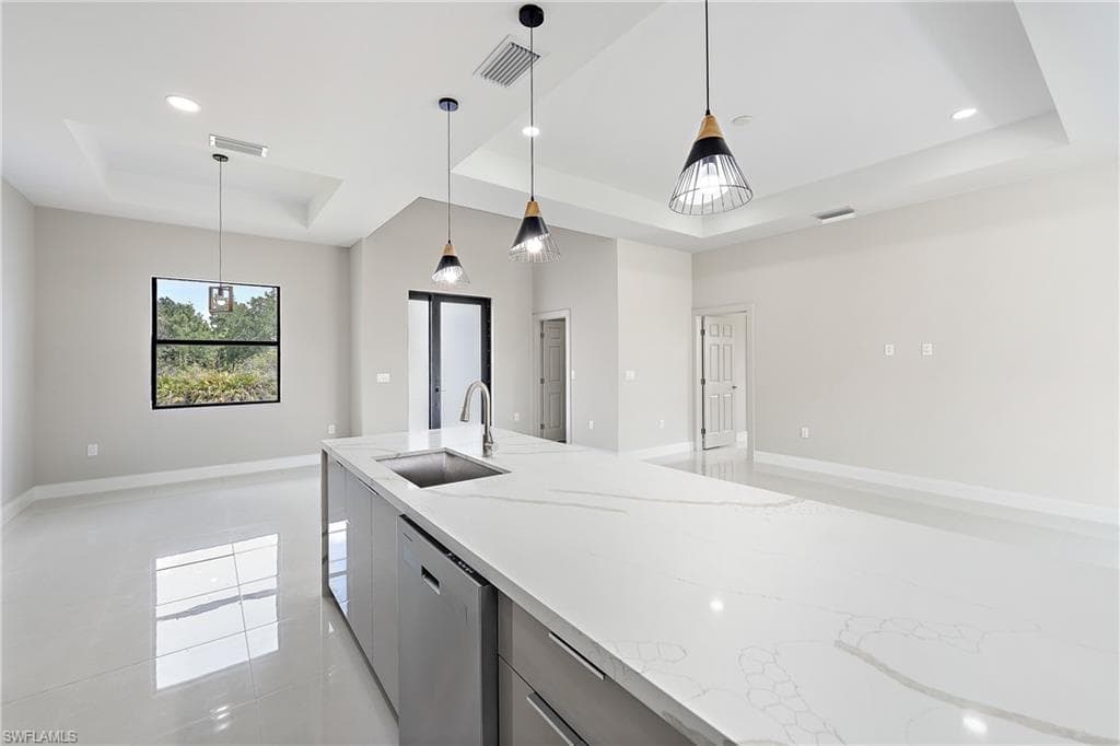 2903 37th St W, Lehigh Acres, FL 33971-15