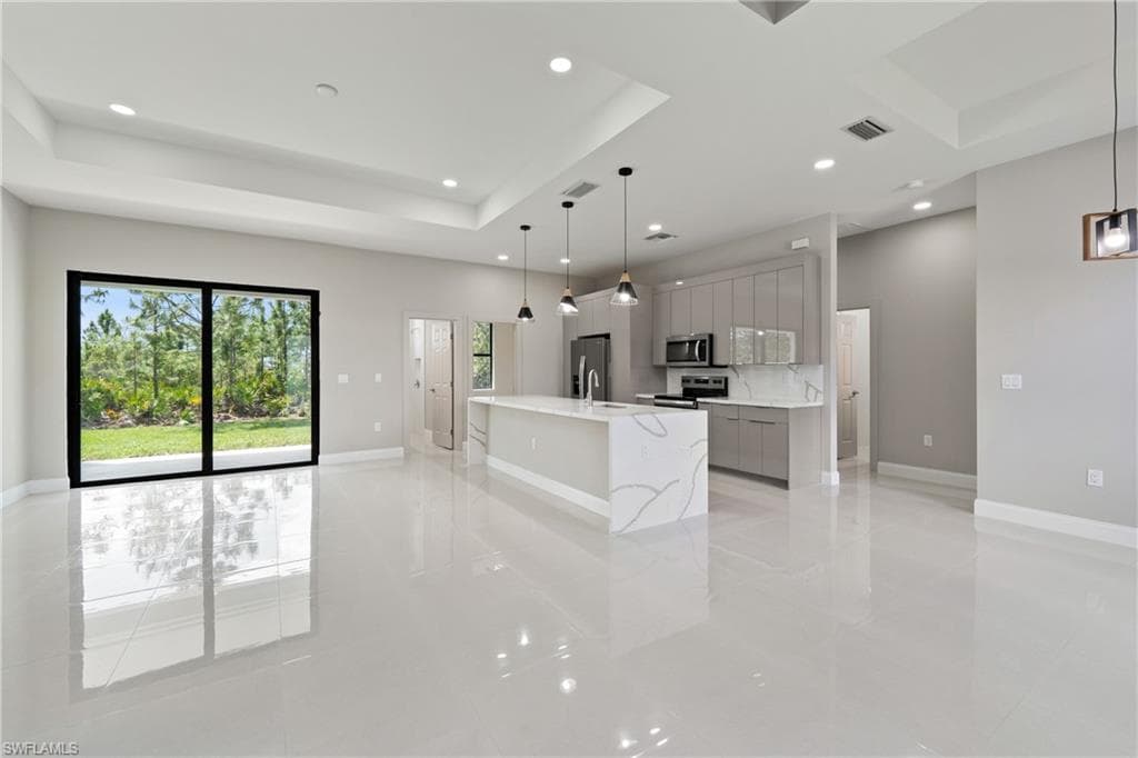 2903 37th St W, Lehigh Acres, FL 33971-3