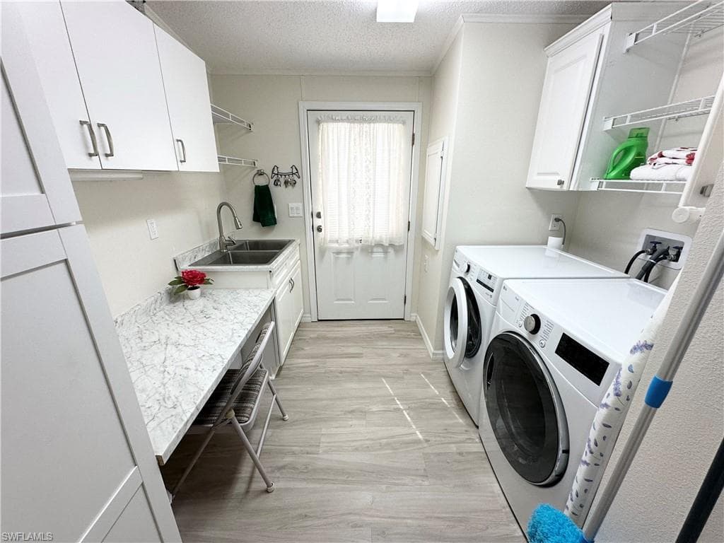 17741 Canal Cove Ct, Fort Myers Beach, FL 33931-27