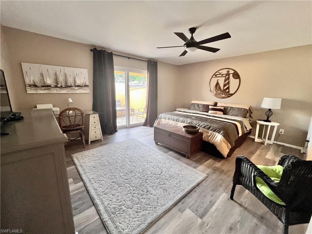 186 Harrison Rd H4, Naples, FL 34112-8