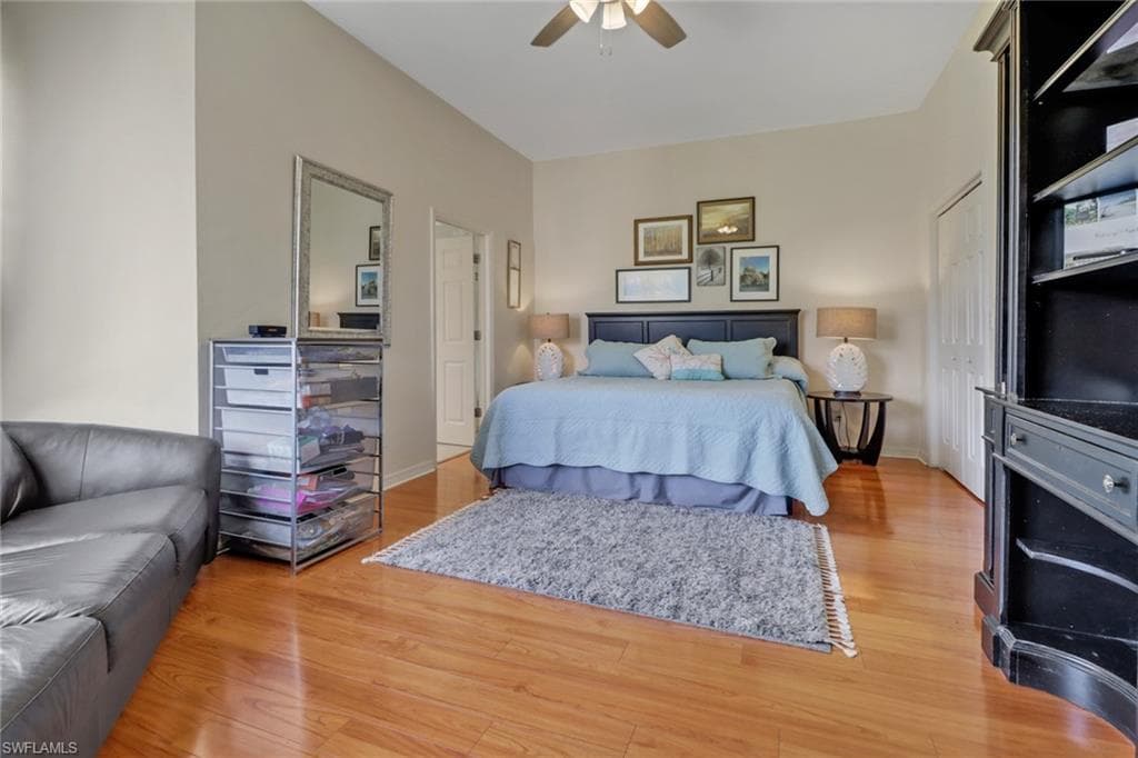 184 Vintage Cir N201, Naples, FL 34119-12