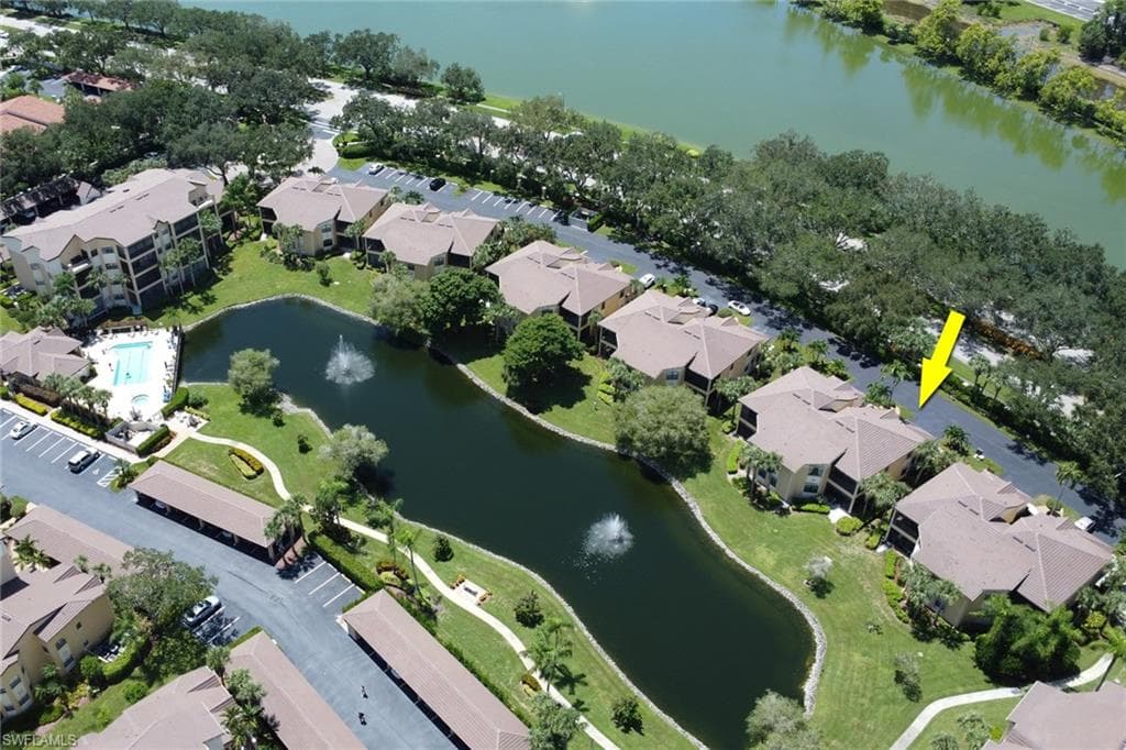 184 Vintage Cir N201, Naples, FL 34119-24