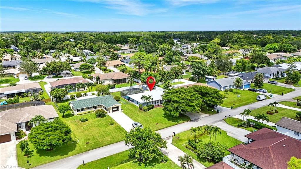 231 Johnnycake Dr, Naples, FL 34110-26