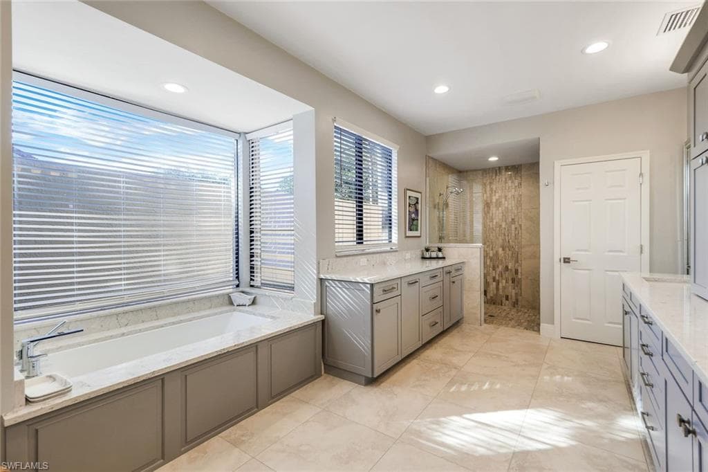 4556 Pond Apple Dr N, Naples, FL 34119-20