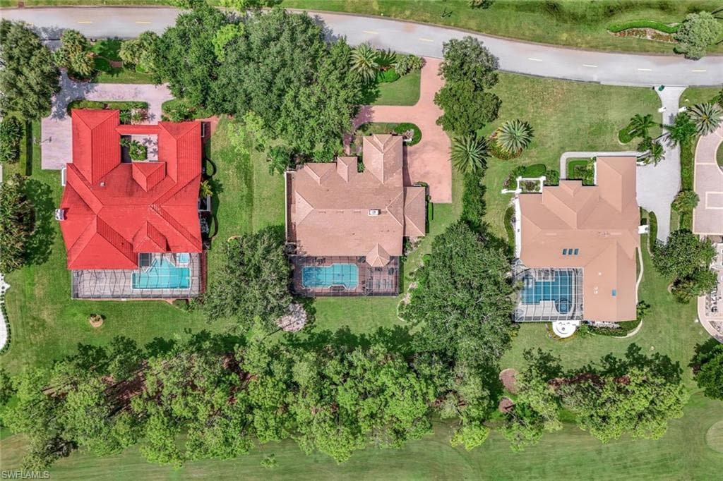 4556 Pond Apple Dr N, Naples, FL 34119-33