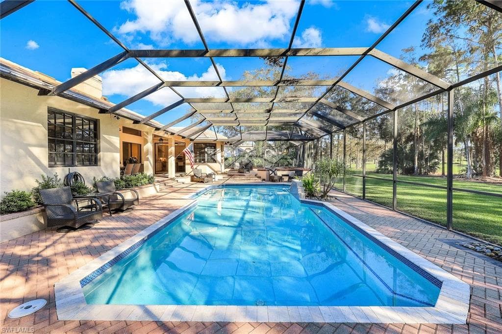 4556 Pond Apple Dr N, Naples, FL 34119-6