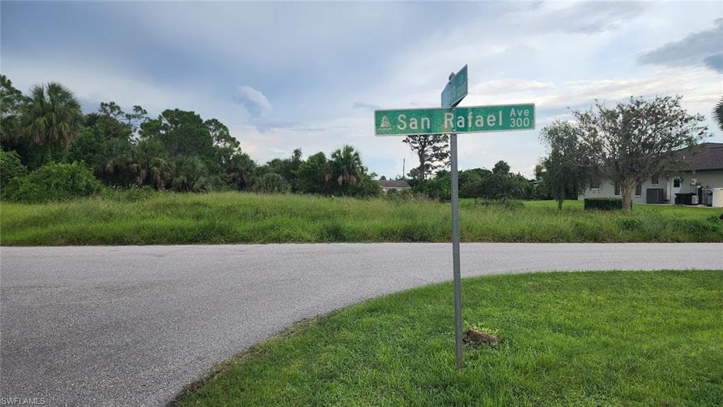 San Raphael Ave, North Port, FL 34287-2