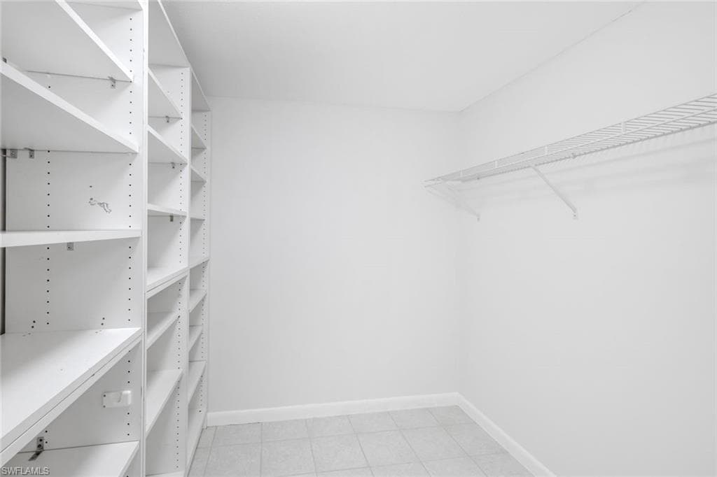 81 9th St, Bonita Springs, FL 34134-13