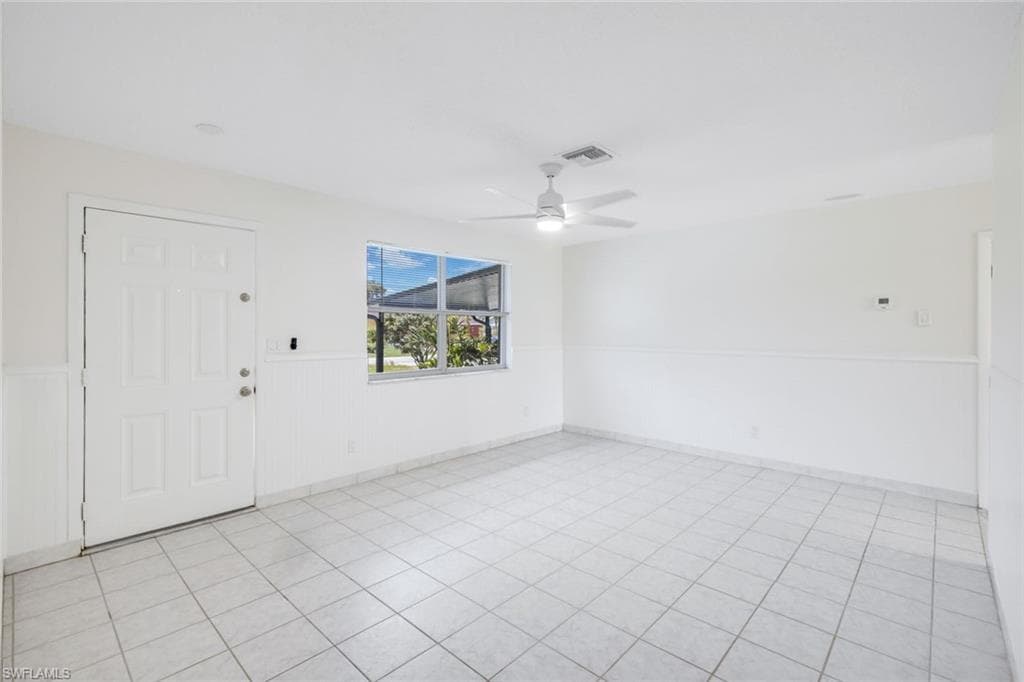 81 9th St, Bonita Springs, FL 34134-4