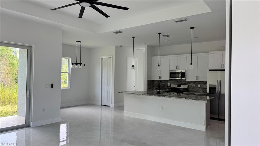 1143 Rachel St E, Lehigh Acres, FL 33974-5