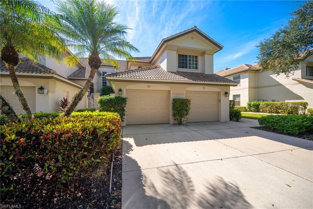 7774 Gardner Dr 202, Naples, FL 34109-18