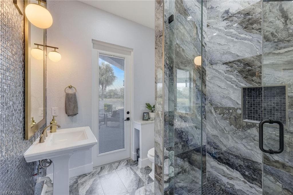 12570 Vittoria Way, Fort Myers, FL 33912-36