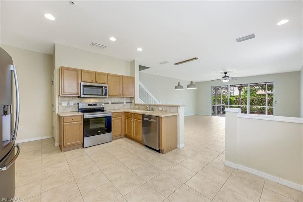 16162 Ravina Way 65, Naples, FL 34110-7