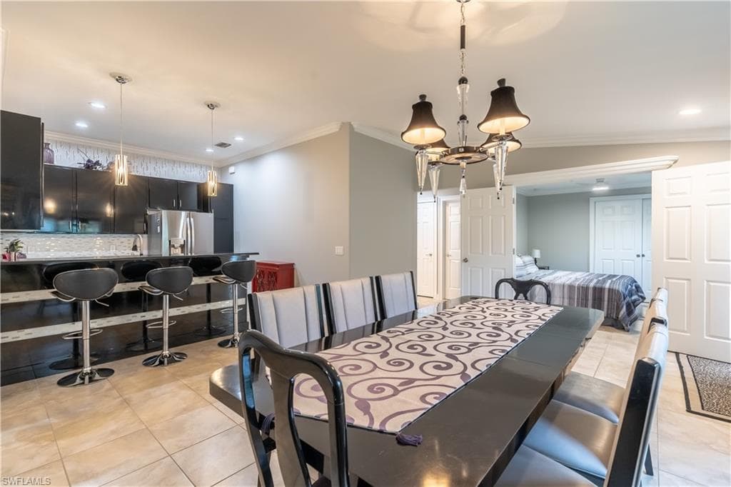 8687 Genova Ct, Naples, FL 34114-16