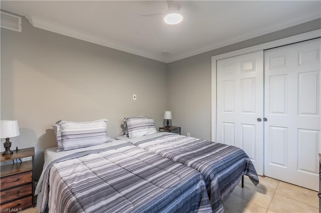 8687 Genova Ct, Naples, FL 34114-26