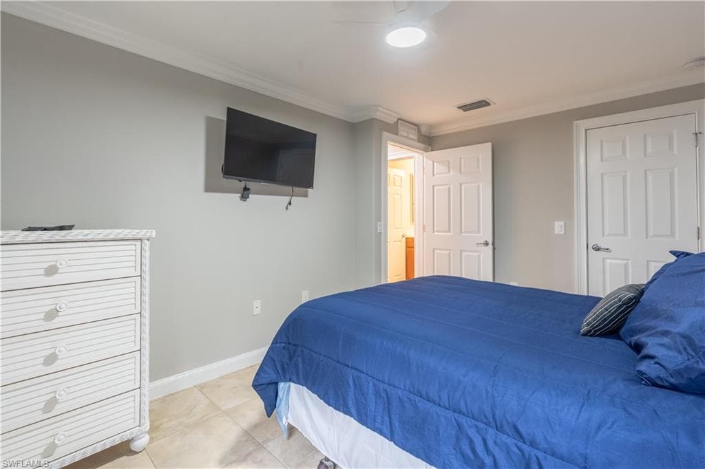 8687 Genova Ct, Naples, FL 34114-29