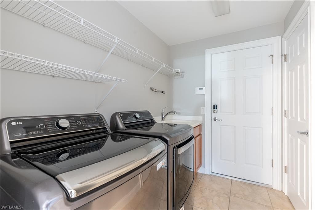 8687 Genova Ct, Naples, FL 34114-31