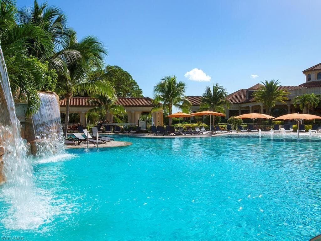 9816 Giaveno Cir 1315, Naples, FL 34113-28