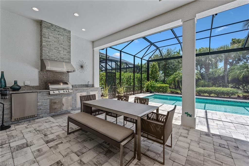 3156 Capistrano Ln, Naples, FL 34114-33