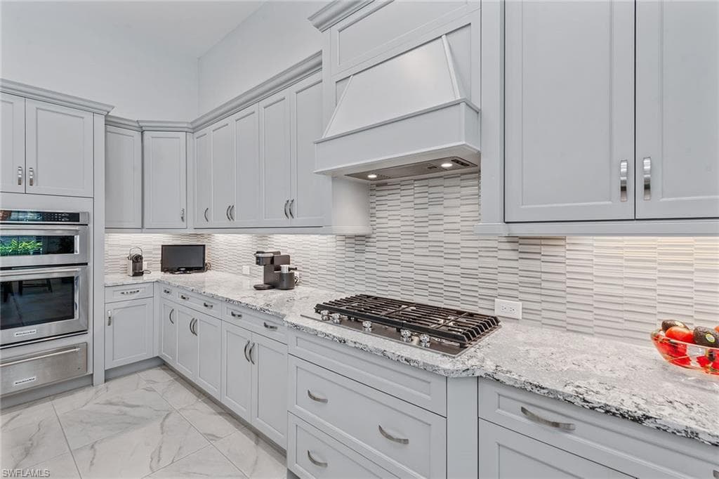 3156 Capistrano Ln, Naples, FL 34114-4