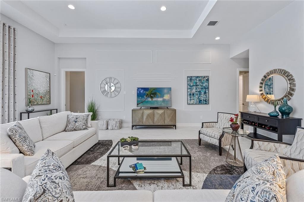 3156 Capistrano Ln, Naples, FL 34114-8