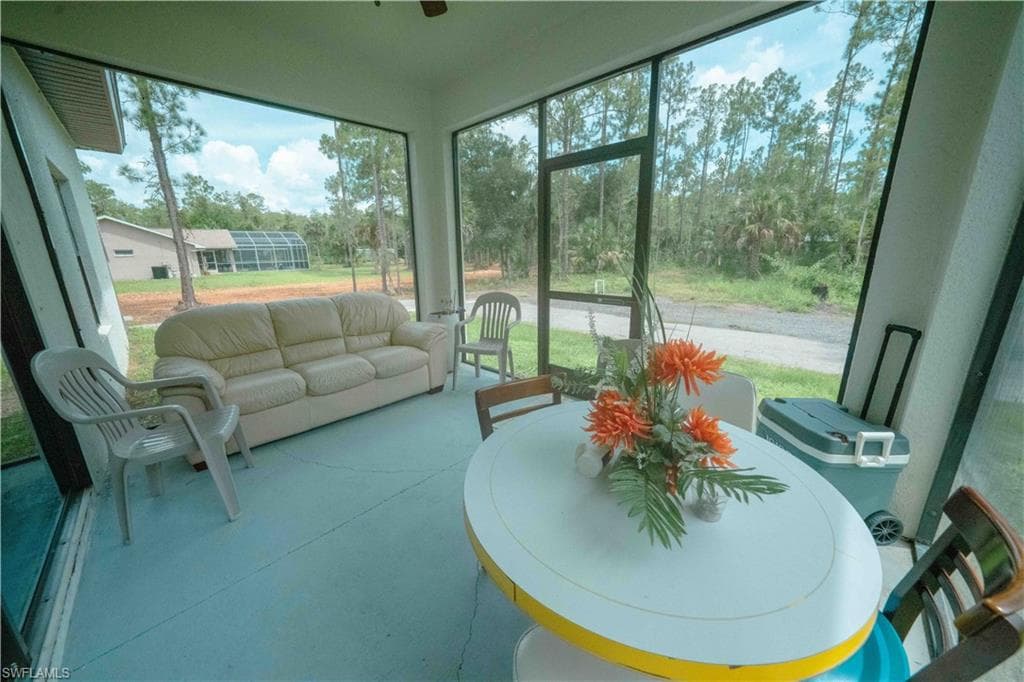 4264 8th Ave NE, Naples, FL 34120-17