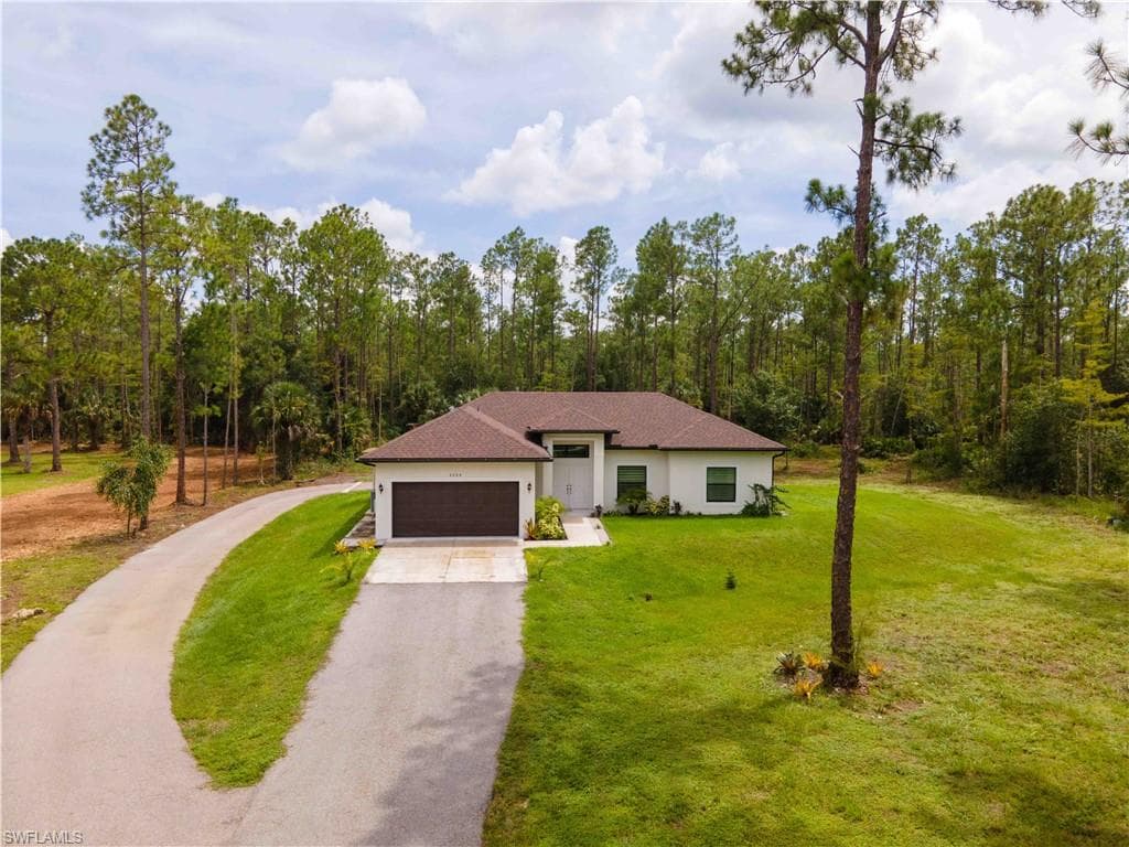 4264 8th Ave NE, Naples, FL 34120-19