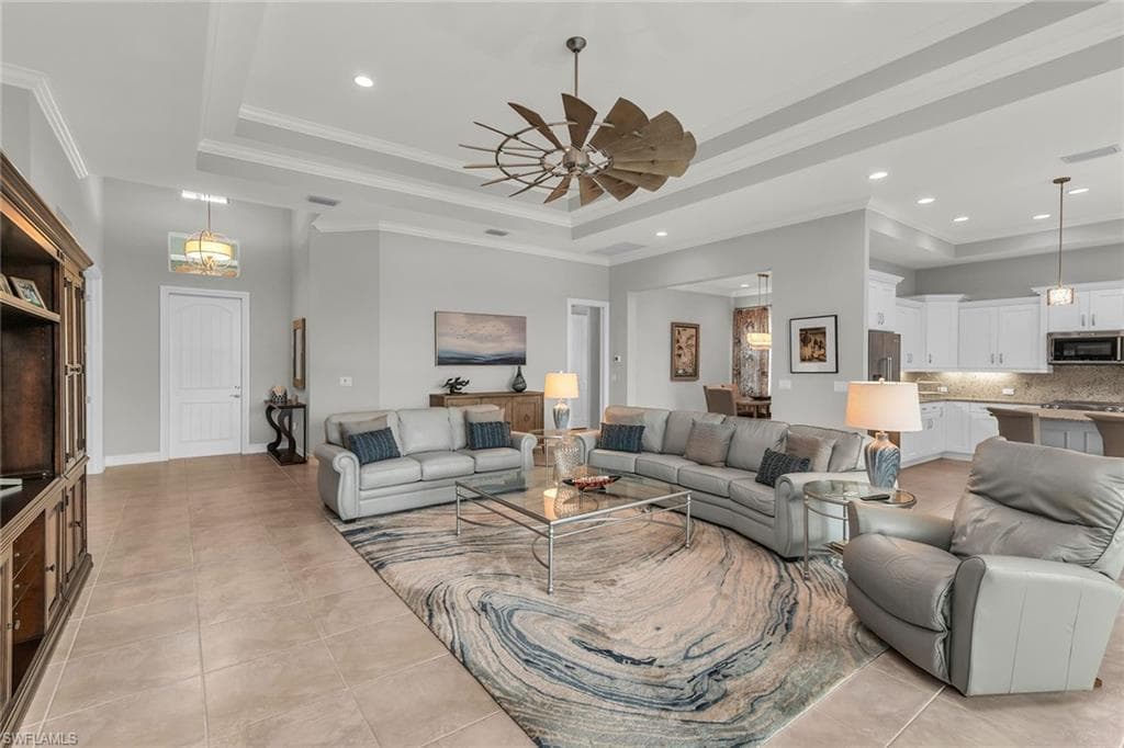 14812 Dockside Ln, Naples, FL 34114-9