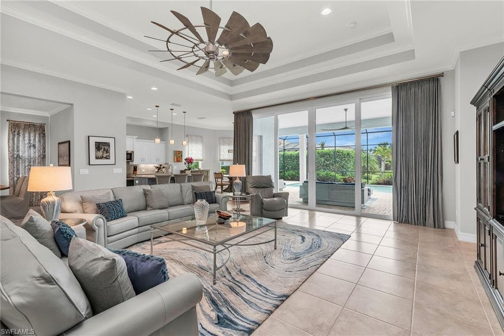 14812 Dockside Ln, Naples, FL 34114-2