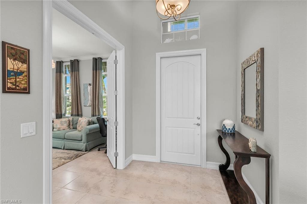 14812 Dockside Ln, Naples, FL 34114-5