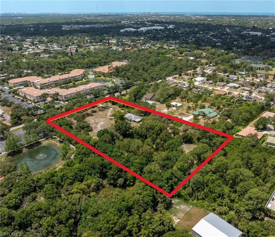 11405 Longfellow Ln, Bonita Springs, FL 34135-9