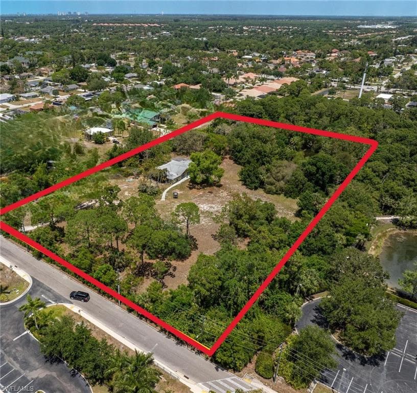 11405 Longfellow Ln, Bonita Springs, FL 34135-7