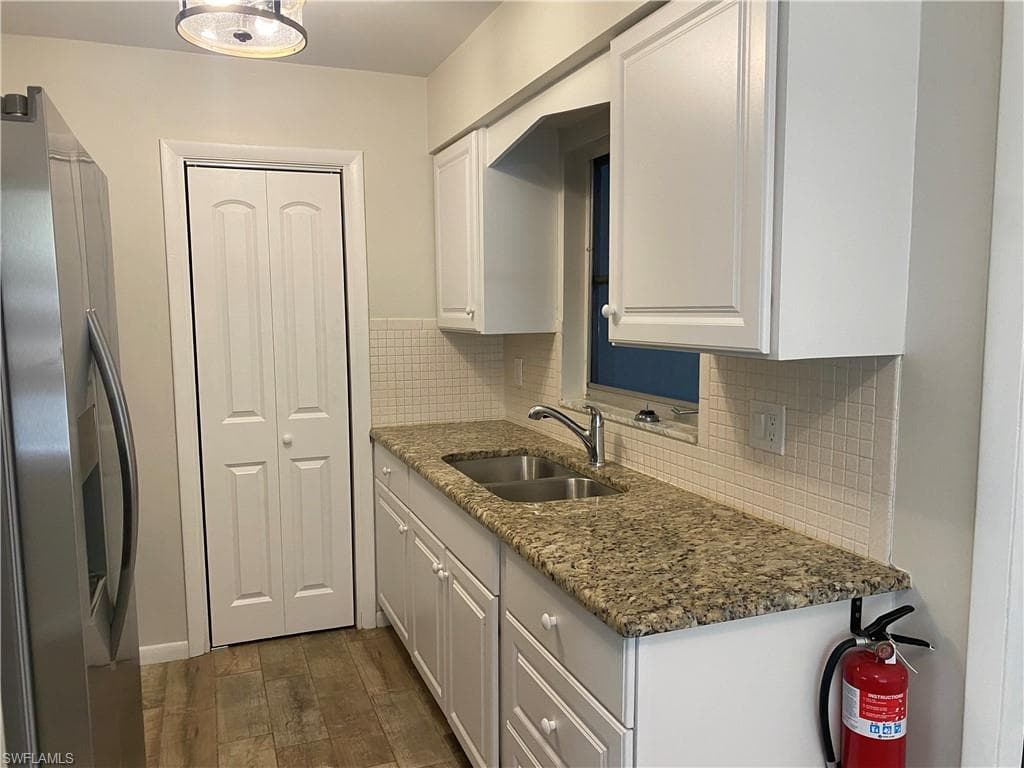 209 Rockcliff Ave, Lehigh Acres, FL 33936-17