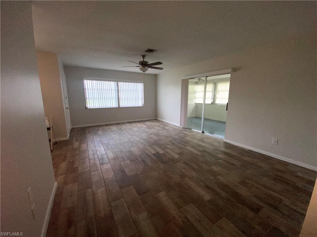 209 Rockcliff Ave, Lehigh Acres, FL 33936-3