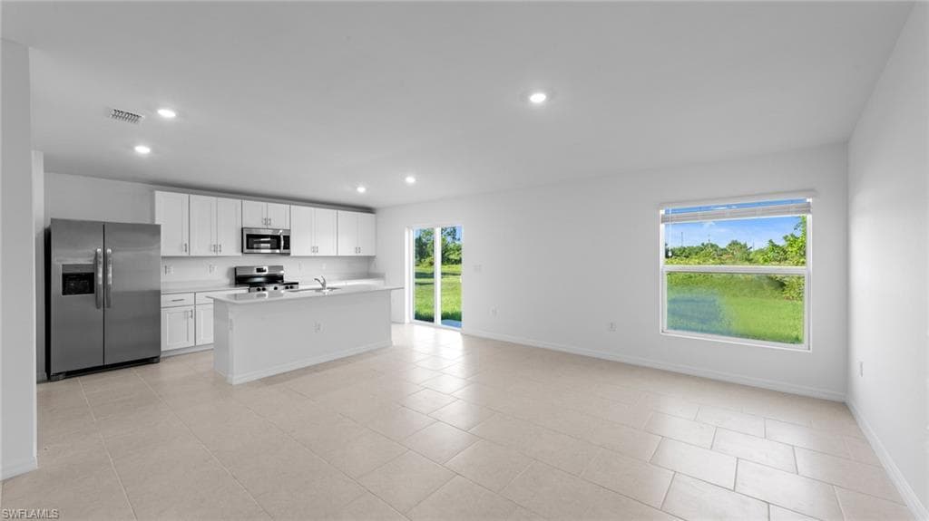 515 Redwood Ave S, Lehigh Acres, FL 33974-13
