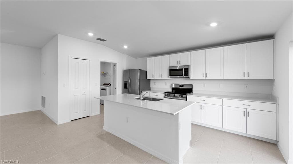 515 Redwood Ave S, Lehigh Acres, FL 33974-17
