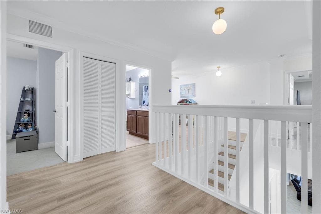 1570 Double Eagle Trl, Naples, FL 34120-32