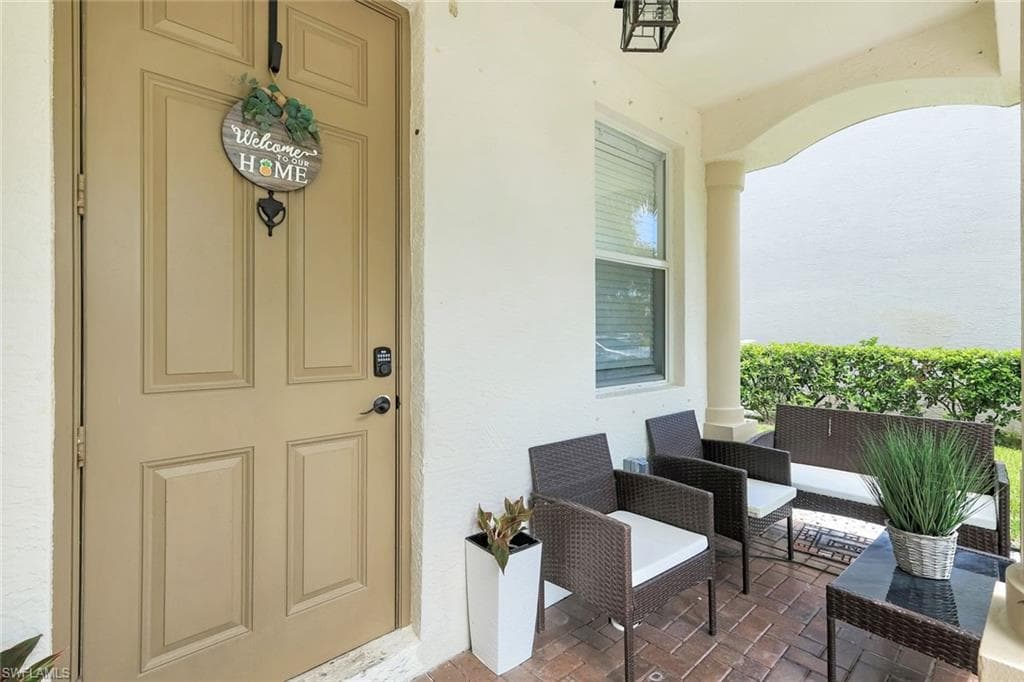 1570 Double Eagle Trl, Naples, FL 34120-4
