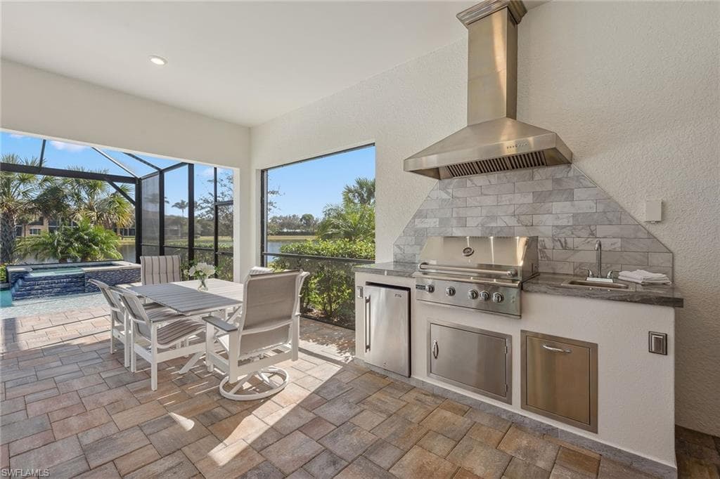 2720 Amaranda Ct, Naples, FL 34114-27