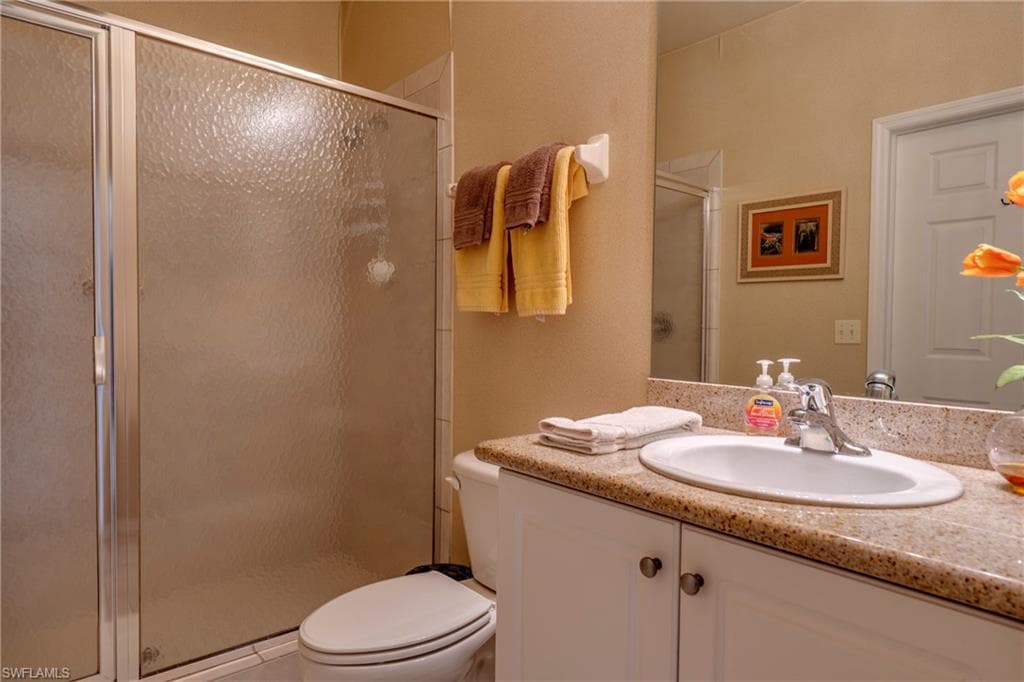 7930 Mahogany Run Ln 824, Naples, FL 34113-8