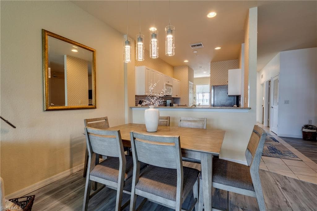 7930 Mahogany Run Ln 824, Naples, FL 34113-16