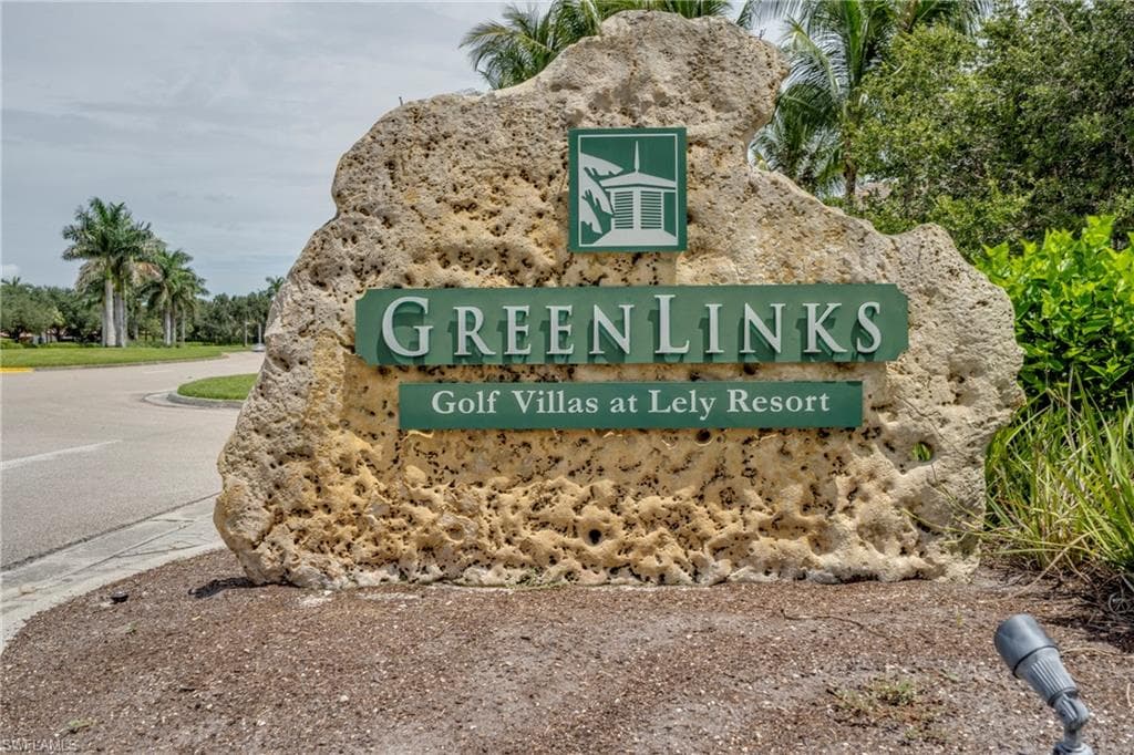 7930 Mahogany Run Ln 824, Naples, FL 34113-1