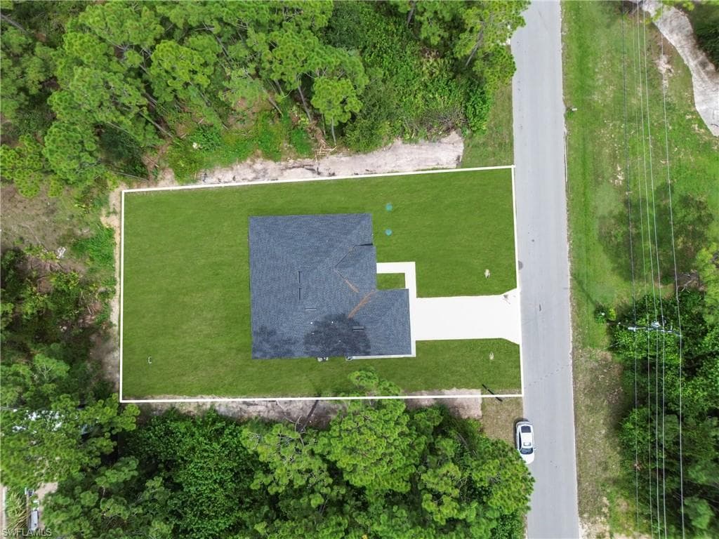 5222 Lee St, Lehigh Acres, FL 33971-11